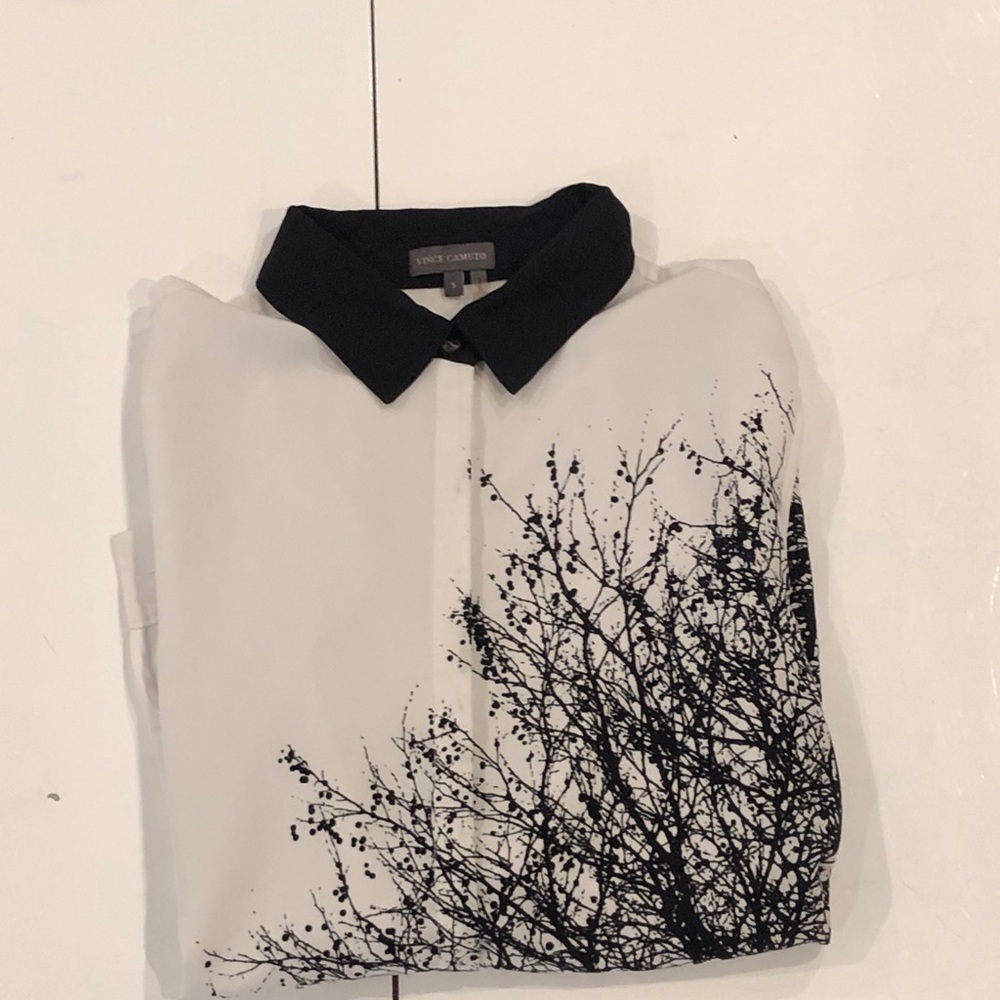 Vince Camuto Button Down Blouse Printed Size Small